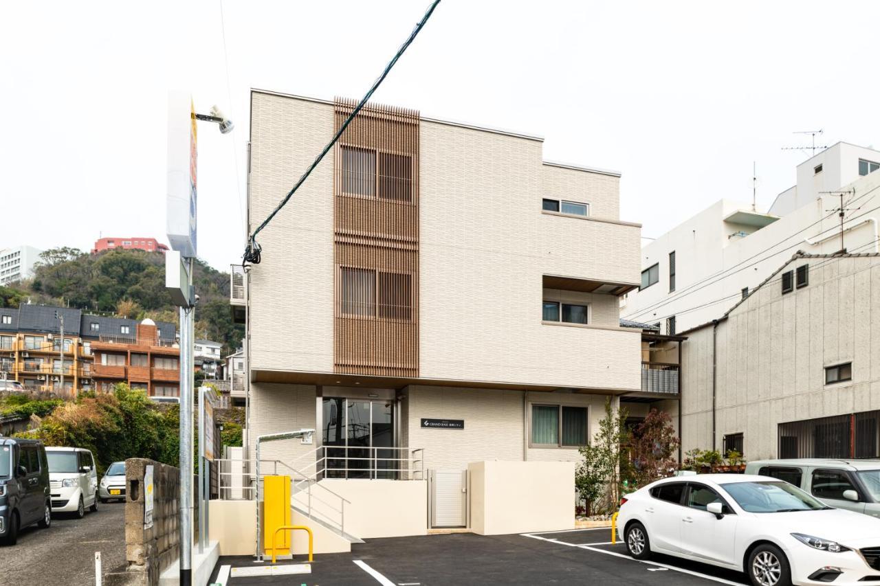 Grand Base Nagasaki City Extérieur photo